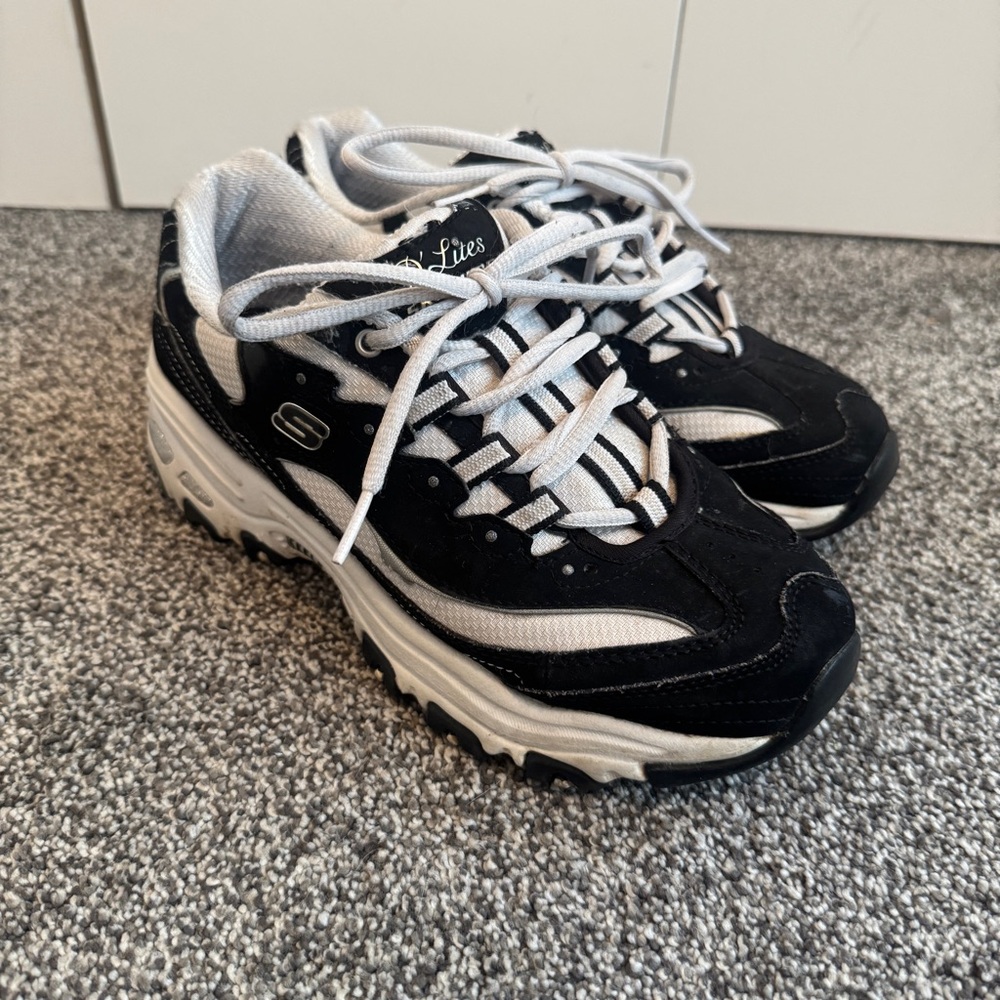Skechers Women's Black and White Athletic Sneakers